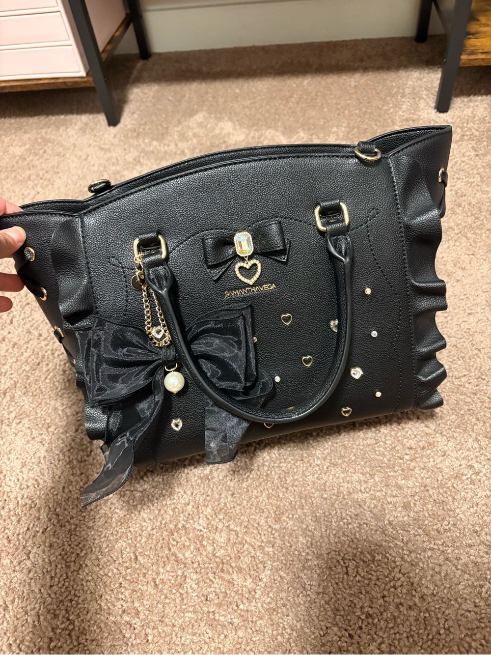 Samantha Vega Black Gold Heart Flutter Purse Large Size. Charm included.